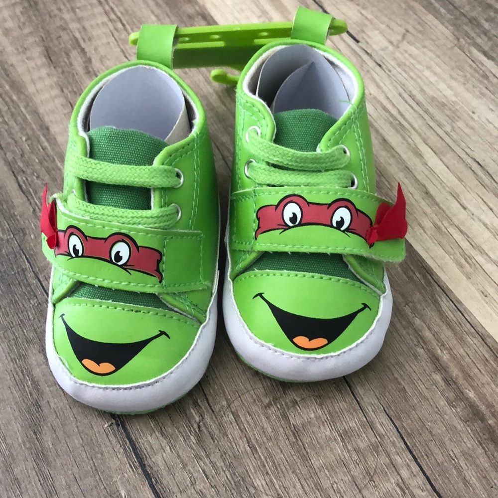 New born shoes